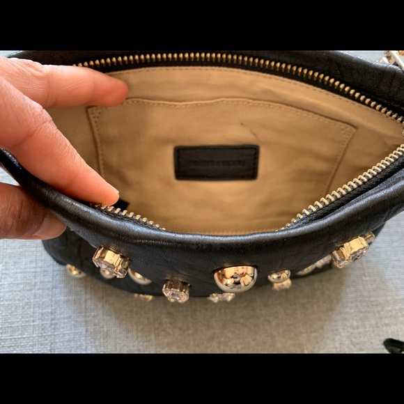 Alexis Hudson Glam Crossbody Jeweled bag - Picture 5 of 5